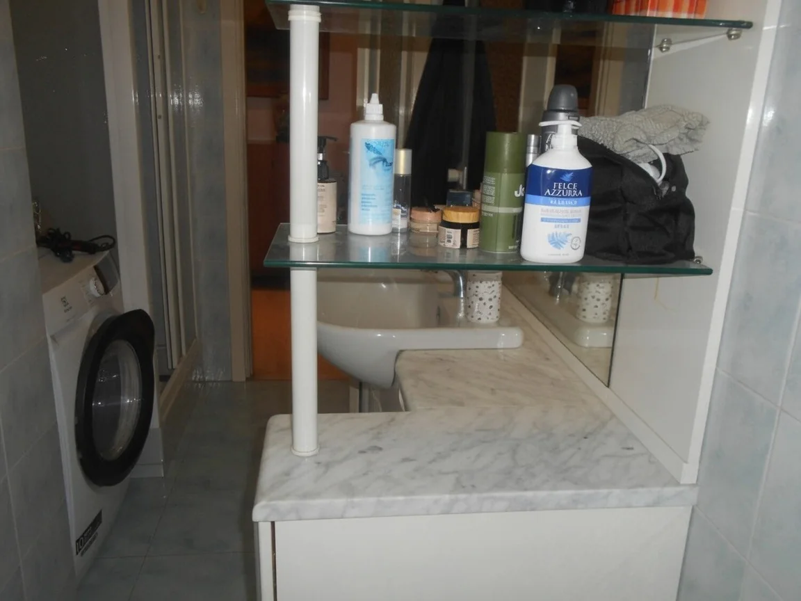 Brunelleschi 4 – Milano, bagno lavanderia esistente